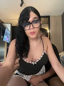 Snapshot of MrJ_Victoria chatting on 04.23.26 MrJ Victoria online show from 04.23.26
