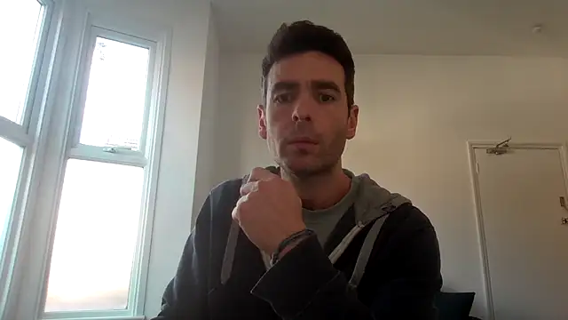 Snapshot of frenchbdmaninlondon chatting on 04.30.26 frenchbdmaninlondon online show from 04.30.26