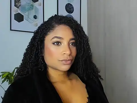 Snapshot of Taneesha_B chatting on 05.10.26 Taneesha B online show from 05.10.26