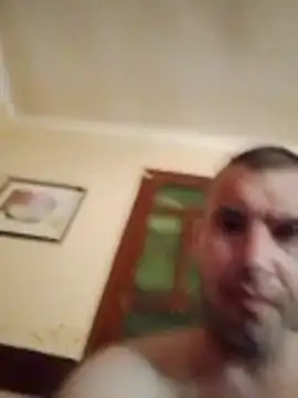 Snapshot of descansado chatting on 05.24.26 descansado online show from 05.24.26