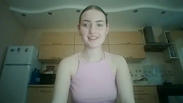 Snapshot of Lisanta chatting on 07.14.26 Lisanta online show from 07.14.26