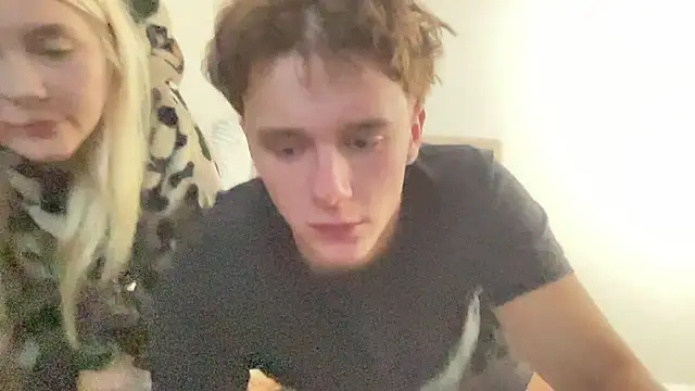 Snapshot of SofiaNLukaBabe chatting on 05.16.26 SofiaNLukaBabe online show from 05.16.26