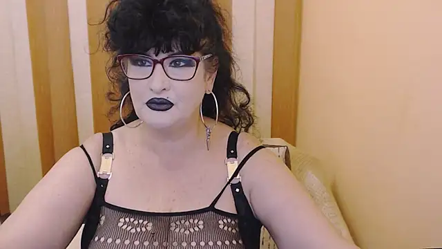 QuuenOfSin online show from 10.24.25