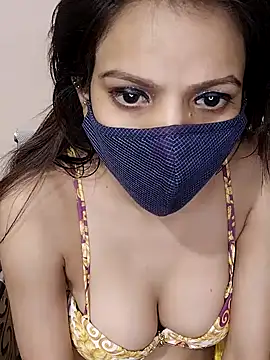 Snapshot of lovelyrosewifey chatting on 05.16.26 lovelyrosewifey online show from 05.16.26