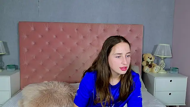 NadinnL online show from 06.16.26
