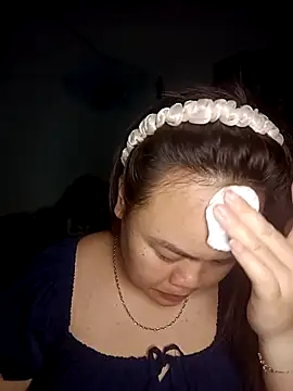 Truxcy1 online show from 04.21.26