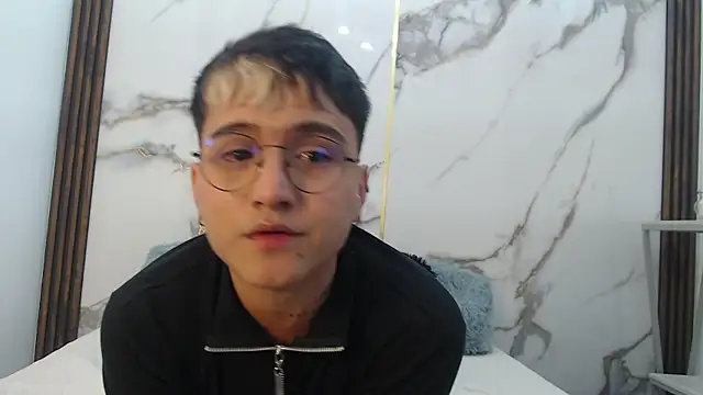 IanStorm online show from 04.21.26