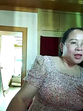 Snapshot of lymm78 chatting on 05.20.26 lymm78 online show from 05.20.26
