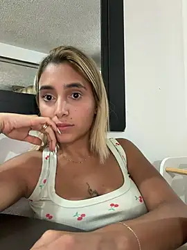 LoisC online show from 04.27.26