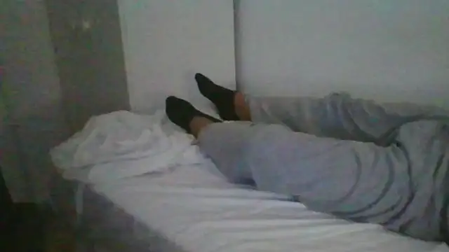 Snapshot of andresgh10 chatting on 04.23.26 andresgh10 online show from 04.23.26