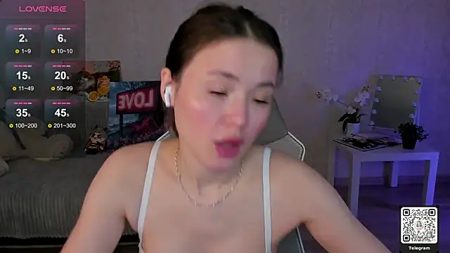 LinnLove online show from 05.18.26