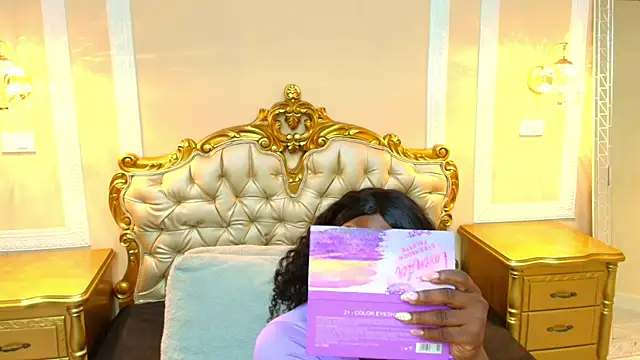 Snapshot of PaulineKosh chatting on 06.16.26 PaulineKosh online show from 06.16.26