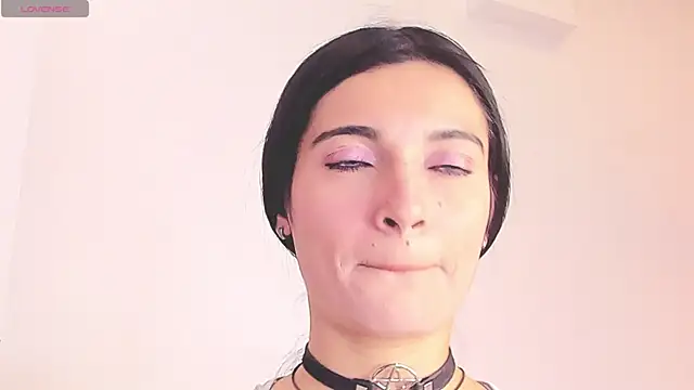 Snapshot of MilaWhitte chatting on 07.16.26 MilaWhitte online show from 07.16.26