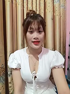 Snapshot of Ly-sexyy chatting on 06.18.26 Ly-sexyy online show from 06.18.26