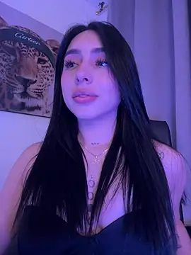 Snapshot of IsabellaNoir_ chatting on 05.27.26 IsabellaNoir online show from 05.27.26
