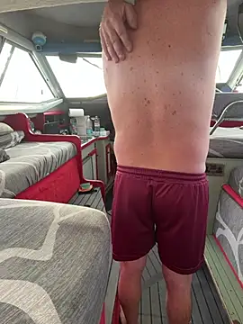 Snapshot of dadbod21 chatting on 05.09.26 dadbod21 online show from 05.09.26
