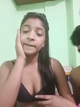 Snapshot of hot-couple-0 chatting on 05.25.26 hot-couple-0 online show from 05.25.26