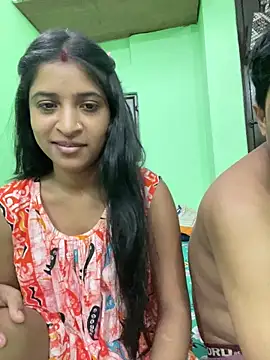 Snapshot of hot-couple-0 chatting on 06.15.26 hot-couple-0 online show from 06.15.26