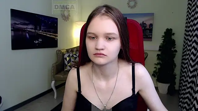 Snapshot of _donnaSia_ chatting on 04.28.26 donnaSia online show from 04.28.26