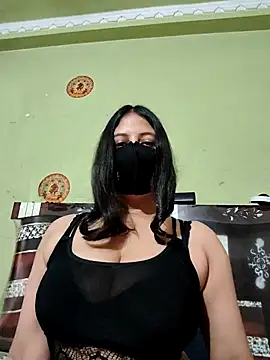 Snapshot of Priya_9945 chatting on 07.02.26 Priya 9945 online show from 07.02.26