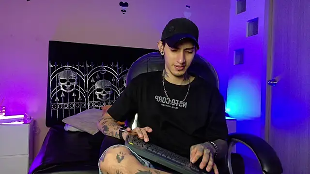 Vergil Noir  online show from 06.04.26
