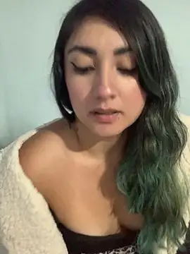 Snapshot of Camilaafg chatting on 05.04.26 Camilaafg online show from 05.04.26