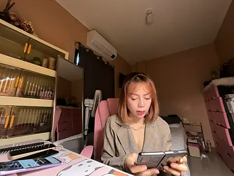 Snapshot of sweet_glam chatting on 05.07.26 sweet glam online show from 05.07.26