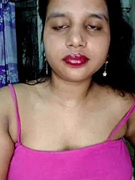 Snapshot of Nigar_Hatun chatting on 06.12.26 Nigar Hatun online show from 06.12.26