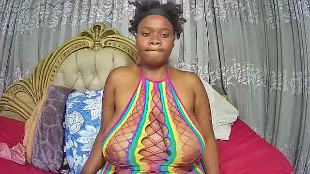 Snapshot of BusttyBoobs19 chatting on 07.31.26 BusttyBoobs19 online show from 07.31.26