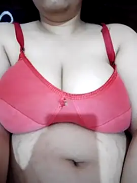 Lola Sexyy online show from 05.22.26