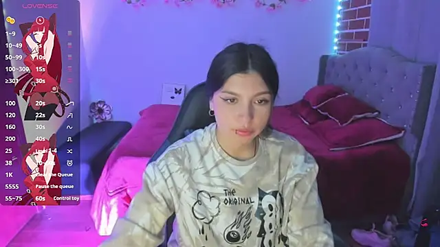 Snapshot of isabella_monntolvo chatting on 04.27.26 isabella monntolvo online show from 04.27.26