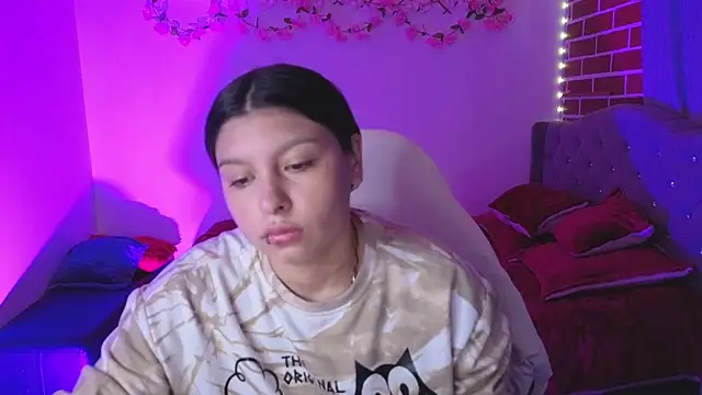 Snapshot of isabella_monntolvo chatting on 05.26.26 isabella monntolvo online show from 05.26.26