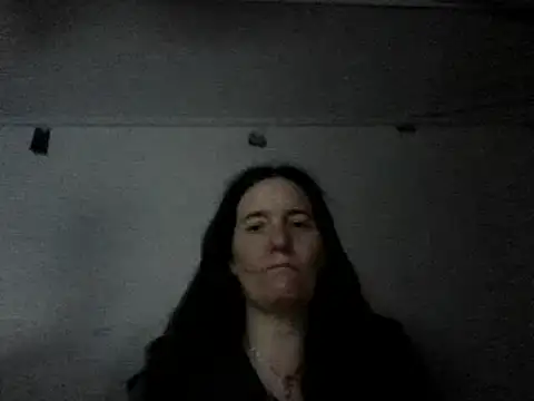 Snapshot of Mini83 chatting on 05.18.26 Mini83 online show from 05.18.26