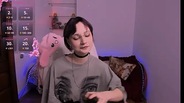 Snapshot of VikaViktoria chatting on 04.27.26 VikaViktoria online show from 04.27.26