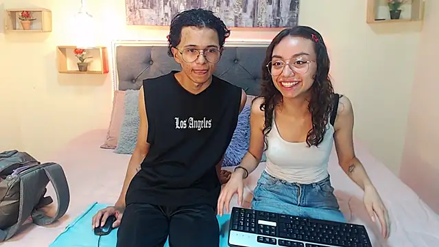 Snapshot of Lubli_thodez chatting on 04.25.26 Lubli thodez online show from 04.25.26
