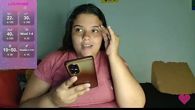 Snapshot of EliVanegas chatting on 07.29.26 EliVanegas online show from 07.29.26