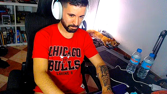 chiquitoconsecreto online show from 04.27.26