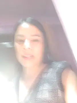Snapshot of Nicol_Alvarez1 chatting on 05.01.26 Nicol Alvarez1 online show from 05.01.26