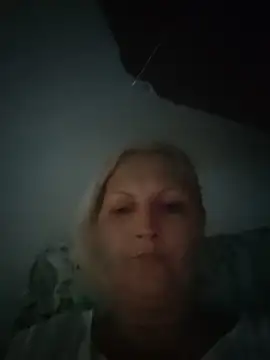 Snapshot of Divineblond chatting on 07.11.26 Divineblond online show from 07.11.26