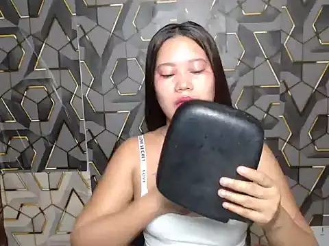 ur prettychelsie online show from 06.03.26