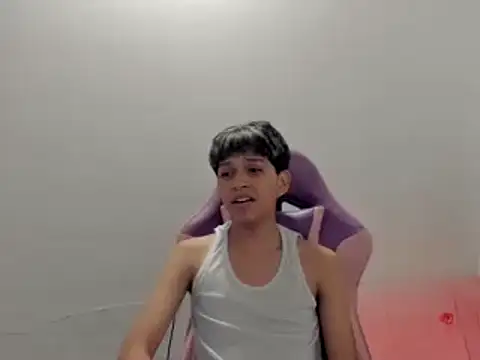 chick angel online show from 05.17.26