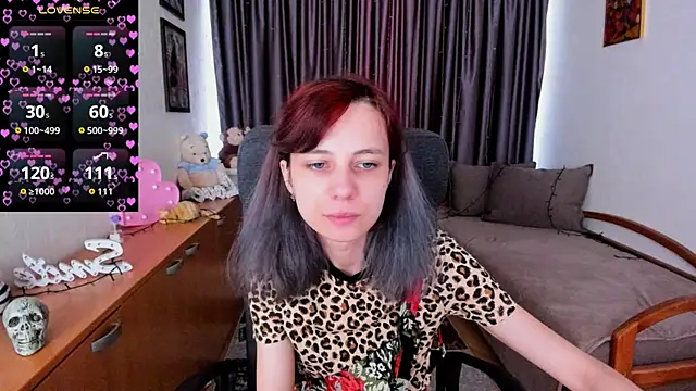 Snapshot of MiniLysii chatting on 07.23.26 MiniLysii online show from 07.23.26