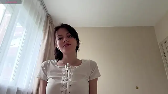 Snapshot of YourChristine chatting on 05.13.26 YourChristine online show from 05.13.26