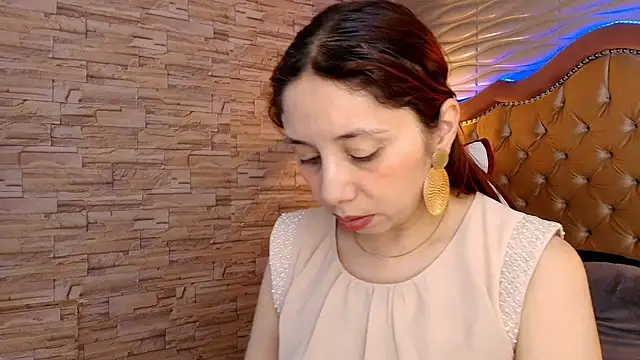 Snapshot of stephaniesun_ chatting on 04.24.26 stephaniesun online show from 04.24.26