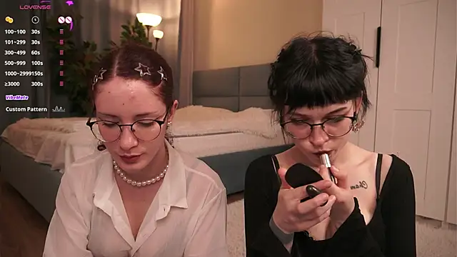 TeaseDealer online show from 07.11.26