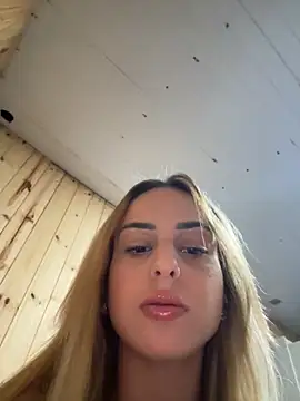 Snapshot of micasex chatting on 05.05.26 micasex online show from 05.05.26