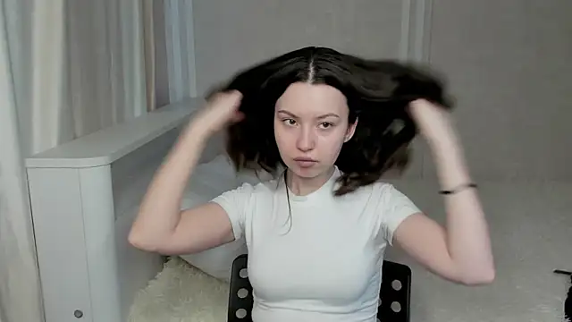 JanLokietek online show from 04.30.26