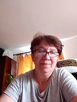 Snapshot of KetQueen101 chatting on 05.11.26 KetQueen101 online show from 05.11.26