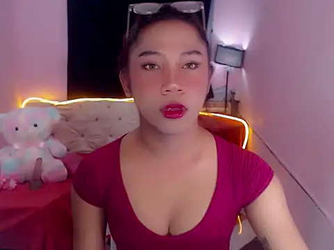 Snapshot of URsexyLylia chatting on 07.02.26 URsexyLylia online show from 07.02.26