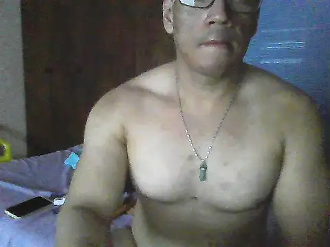 Snapshot of bvllnox chatting on 05.12.26 bvllnox online show from 05.12.26